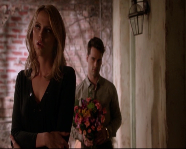 VampireDiariesWorld-dot-nl_TheOriginals_3x16AloneWithEverybody-deletedscenes0047.jpg