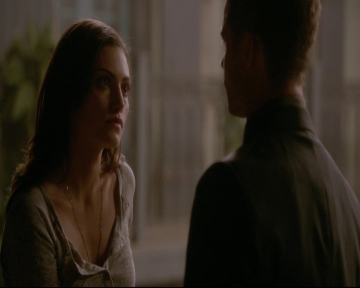 VampireDiariesWorld-dot-nl_TheOriginals_3x20WhereNothingStaysBuried-deletedscenes0033.jpg