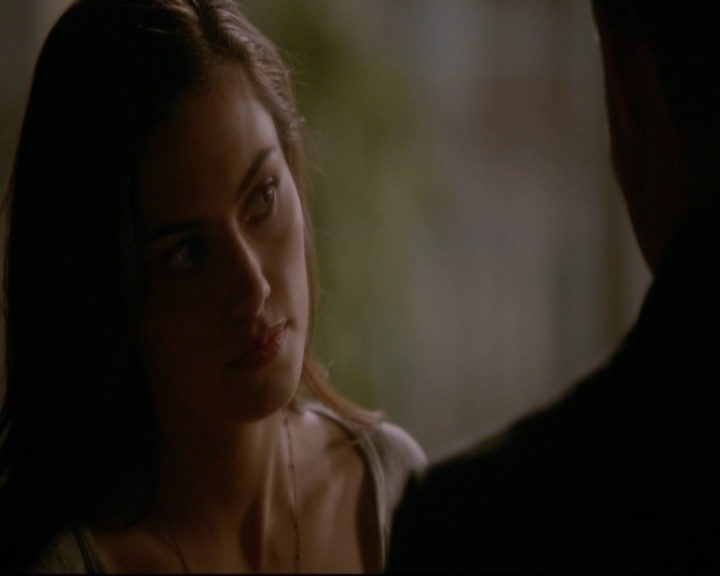 VampireDiariesWorld-dot-nl_TheOriginals_3x20WhereNothingStaysBuried-deletedscenes0055.jpg