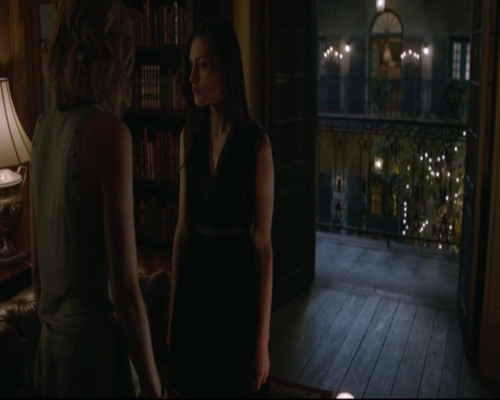 VampireDiariesWorld-dot-nl_TheOriginals_3x21GiveEmHellKid-deletedscenes0007.jpg