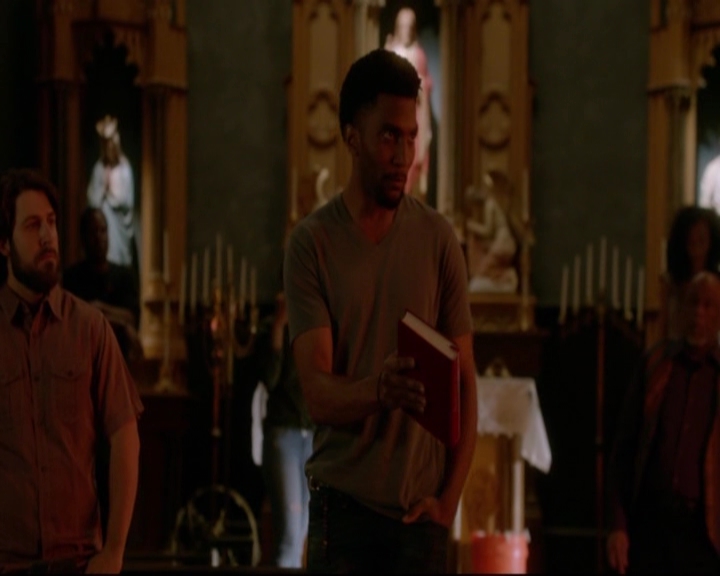 VampireDiariesWorld-dot-nl_TheOriginals_3x22TheBloodyCrown-deletedscenes0066.jpg