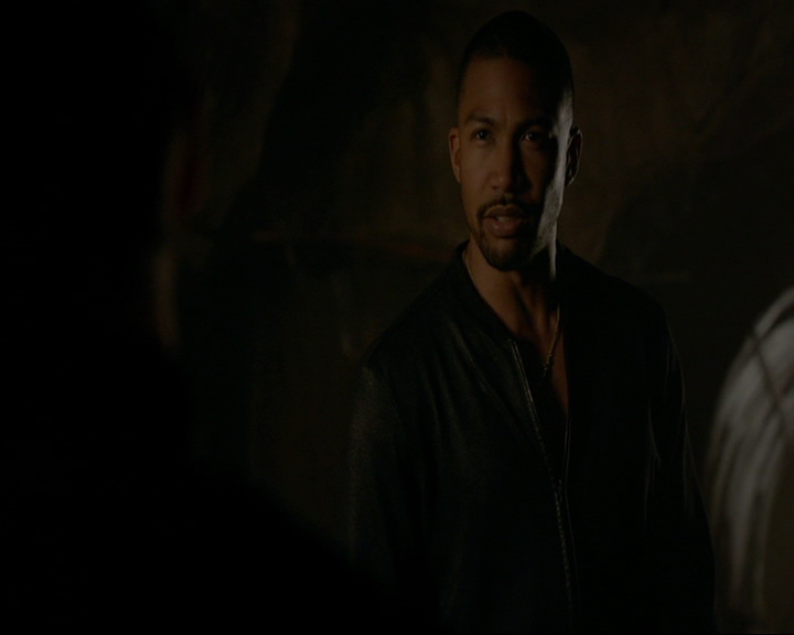 VampireDiaries-dot-nl_TheOriginals4x01GatherUpTheKillers1214.jpg