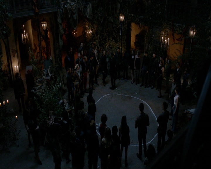 VampireDiaries-dot-nl_TheOriginals4x01GatherUpTheKillers1548.jpg