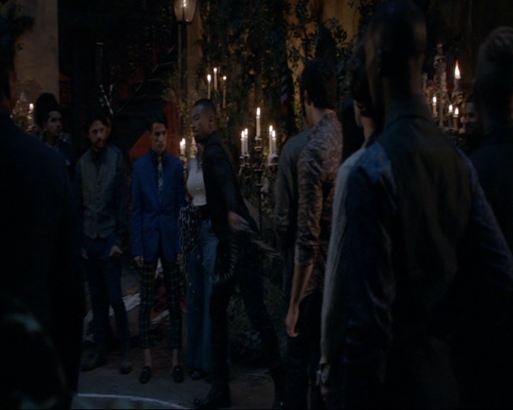 VampireDiaries-dot-nl_TheOriginals4x01GatherUpTheKillers1569.jpg