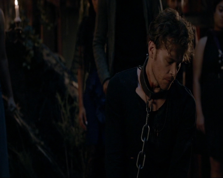 VampireDiaries-dot-nl_TheOriginals4x01GatherUpTheKillers1586.jpg