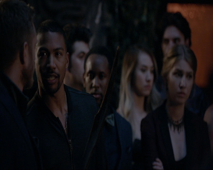 VampireDiaries-dot-nl_TheOriginals4x01GatherUpTheKillers1602.jpg