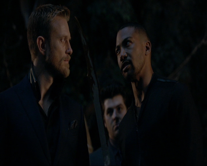 VampireDiaries-dot-nl_TheOriginals4x01GatherUpTheKillers1610.jpg