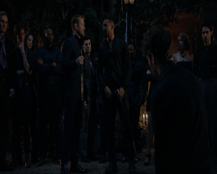 VampireDiaries-dot-nl_TheOriginals4x01GatherUpTheKillers1618.jpg