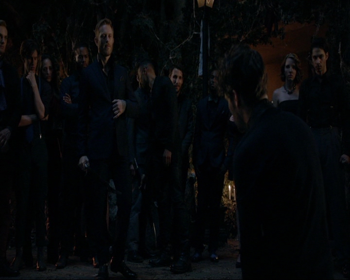 VampireDiaries-dot-nl_TheOriginals4x01GatherUpTheKillers1621.jpg