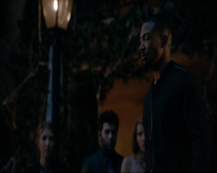 VampireDiaries-dot-nl_TheOriginals4x01GatherUpTheKillers1746.jpg