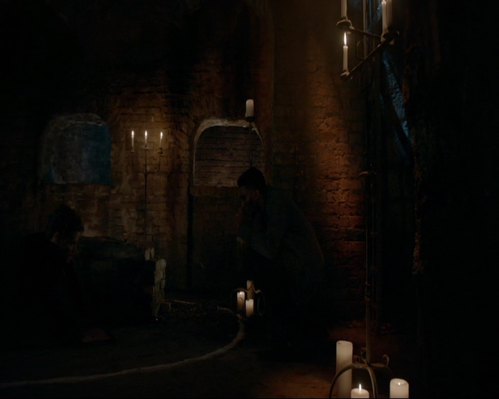 VampireDiaries-dot-nl_TheOriginals4x01GatherUpTheKillers2012.jpg