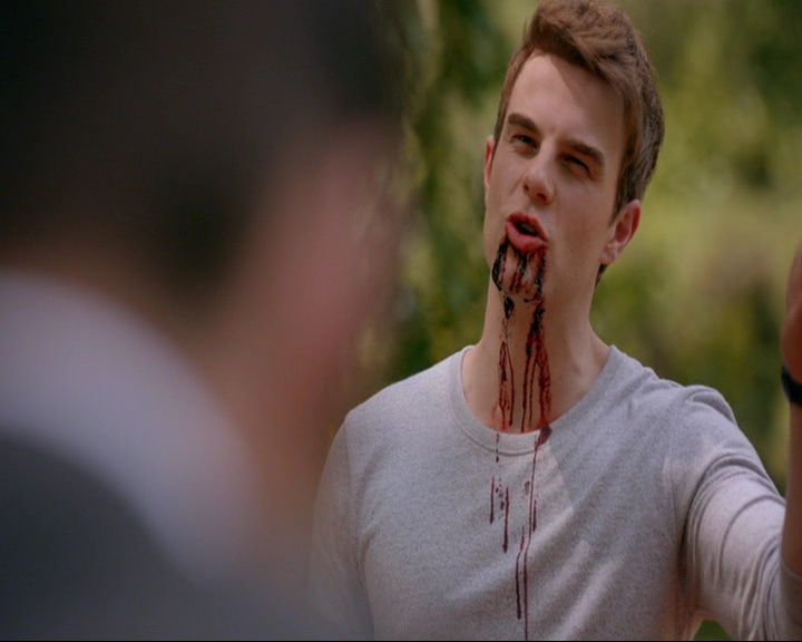 VampireDiaries-dot-nl_TheOriginals4x02NoQuarter0069.jpg