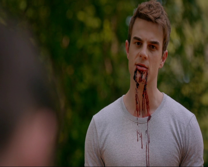 VampireDiaries-dot-nl_TheOriginals4x02NoQuarter0085.jpg