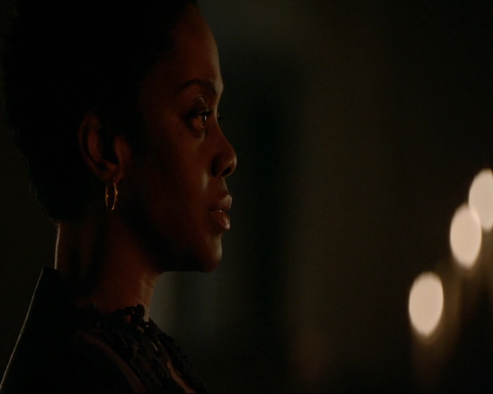 VampireDiaries-dot-nl_TheOriginals4x02NoQuarter0194.jpg