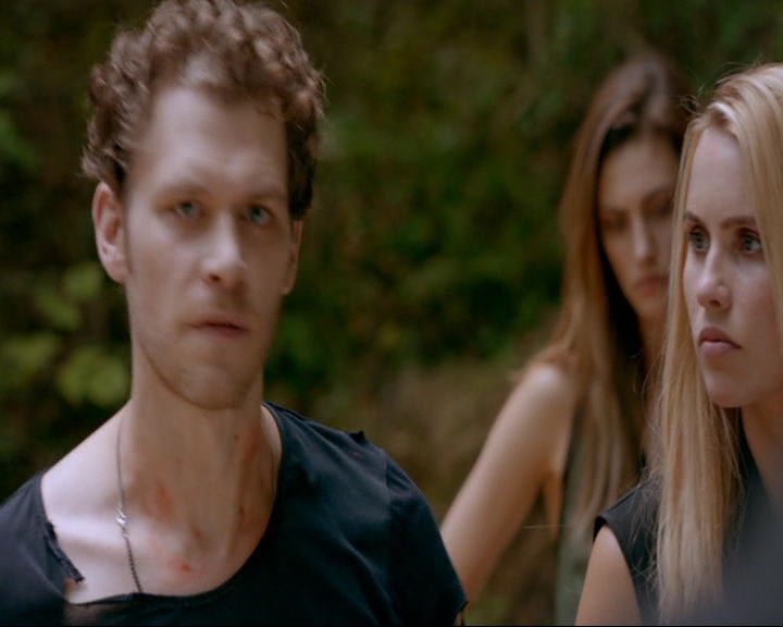 VampireDiaries-dot-nl_TheOriginals4x02NoQuarter1930.jpg