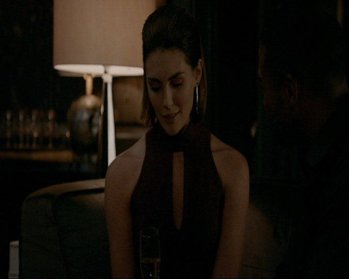 VampireDiaries-dot-nl_TheOriginals4x02NoQuarter2071.jpg