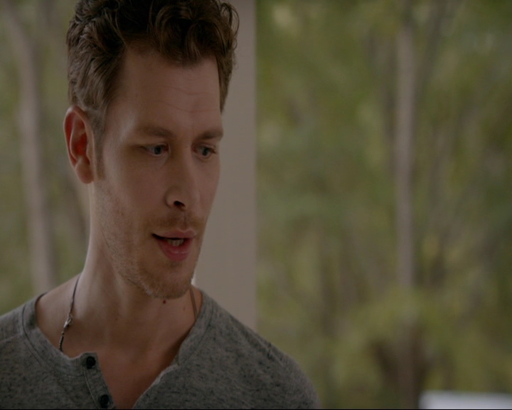 VampireDiaries-dot-nl_TheOriginals4x03HaunterOfRuins0051.jpg