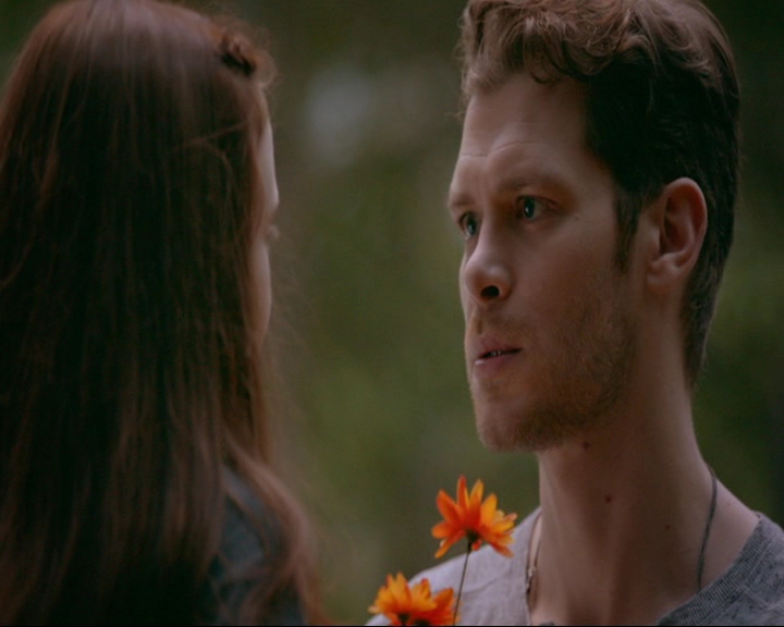 VampireDiaries-dot-nl_TheOriginals4x03HaunterOfRuins1349.jpg