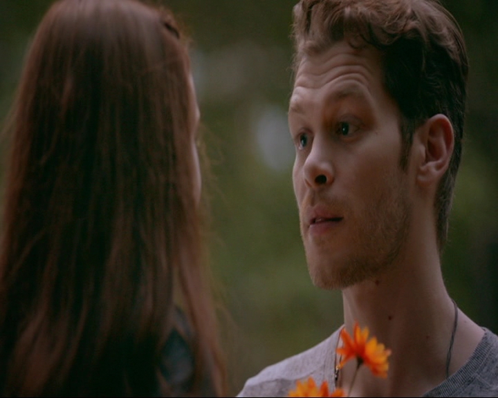 VampireDiaries-dot-nl_TheOriginals4x03HaunterOfRuins1356.jpg