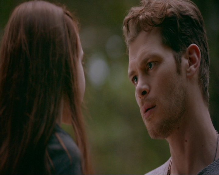 VampireDiaries-dot-nl_TheOriginals4x03HaunterOfRuins1376.jpg