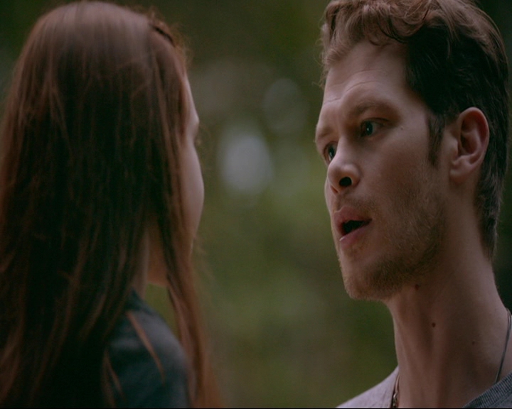 VampireDiaries-dot-nl_TheOriginals4x03HaunterOfRuins1377.jpg