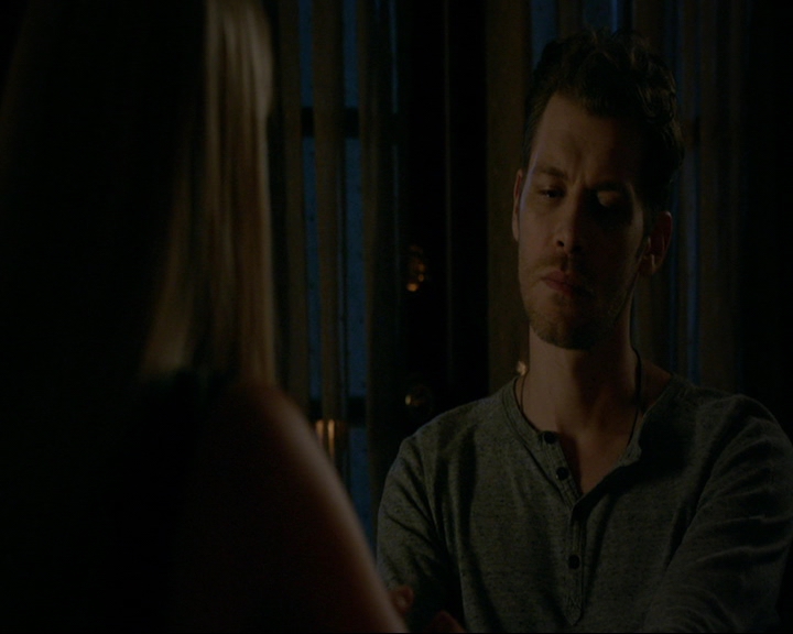 VampireDiaries-dot-nl_TheOriginals4x03HaunterOfRuins1463.jpg