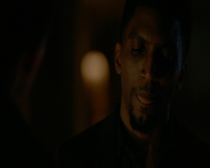 VampireDiaries-dot-nl_TheOriginals4x03HaunterOfRuins1731.jpg