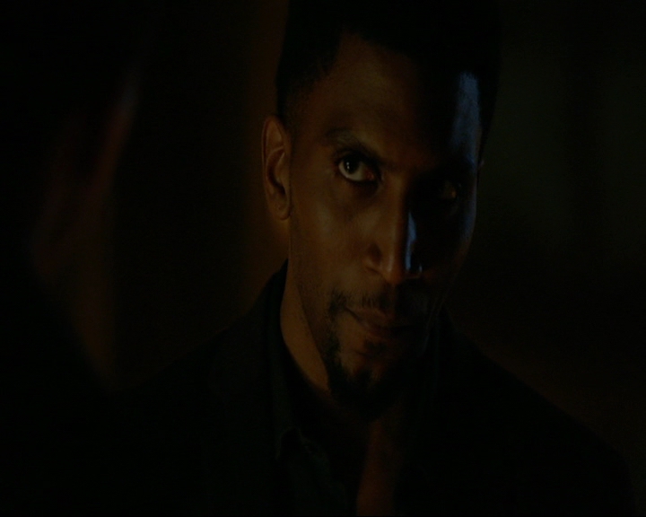 VampireDiaries-dot-nl_TheOriginals4x03HaunterOfRuins1733.jpg