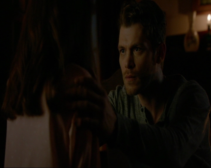 VampireDiaries-dot-nl_TheOriginals4x03HaunterOfRuins1834.jpg