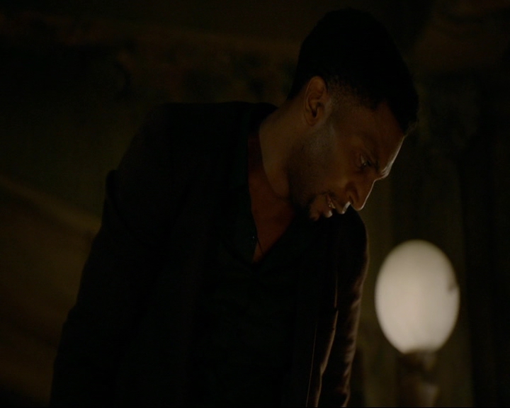 VampireDiaries-dot-nl_TheOriginals4x03HaunterOfRuins1890.jpg