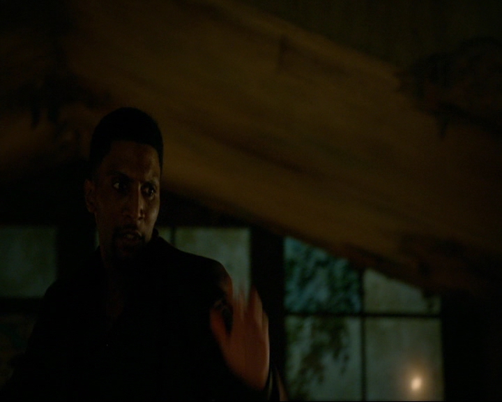 VampireDiaries-dot-nl_TheOriginals4x03HaunterOfRuins1926.jpg