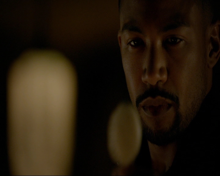 VampireDiaries-dot-nl_TheOriginals4x03HaunterOfRuins1942.jpg