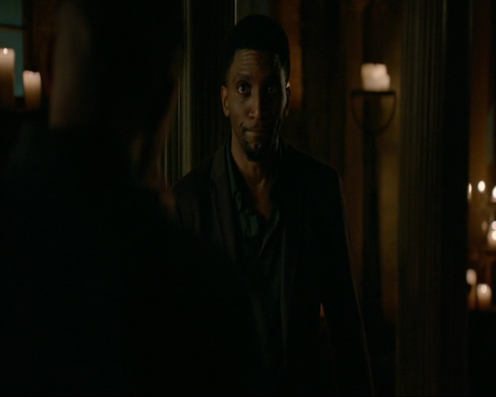 VampireDiaries-dot-nl_TheOriginals4x03HaunterOfRuins2064.jpg