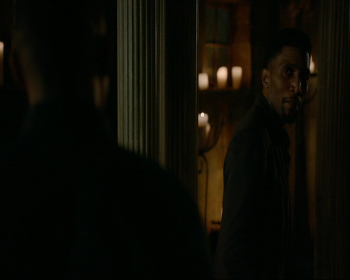 VampireDiaries-dot-nl_TheOriginals4x03HaunterOfRuins2098.jpg