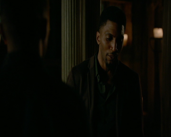 VampireDiaries-dot-nl_TheOriginals4x03HaunterOfRuins2107.jpg