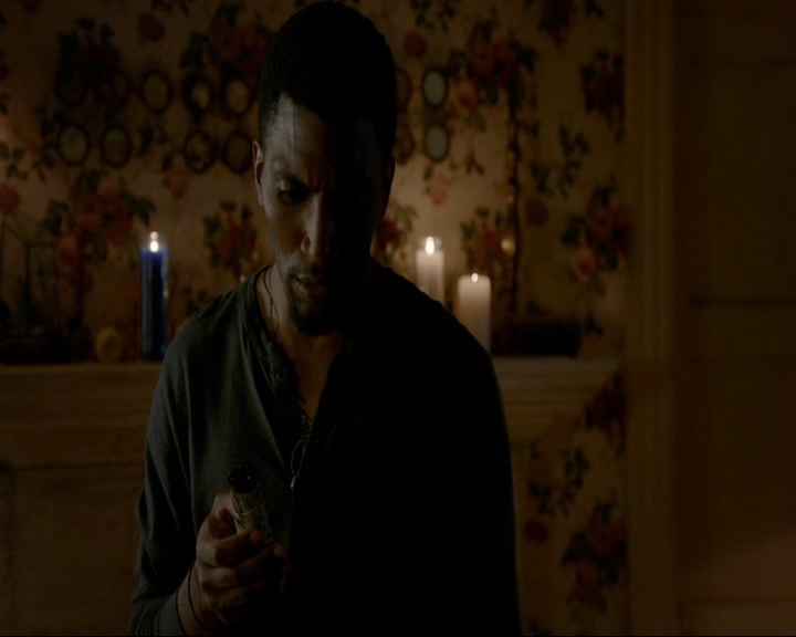 VampireDiaries-dot-nl_TheOriginals4x03HaunterOfRuins2120.jpg