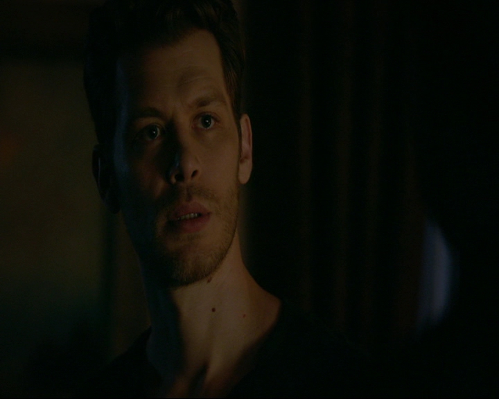 VampireDiaries-dot-nl_TheOriginals4x03HaunterOfRuins2257.jpg