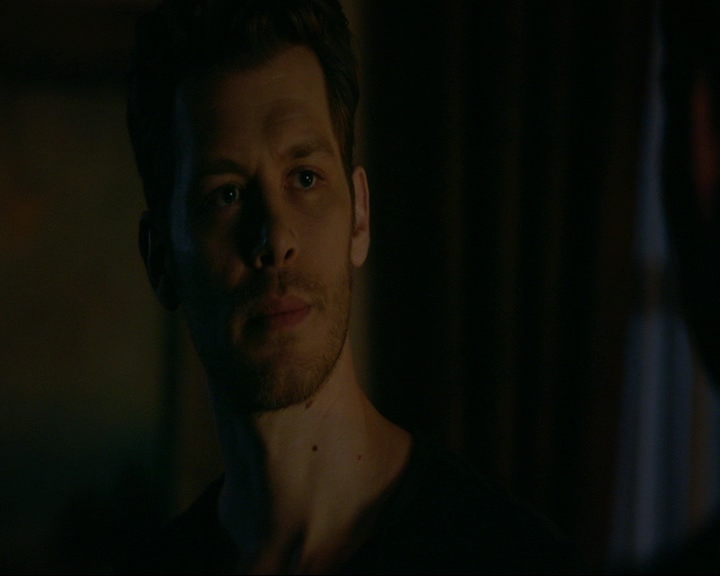 VampireDiaries-dot-nl_TheOriginals4x03HaunterOfRuins2258.jpg