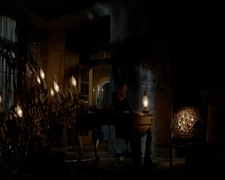 VampireDiaries-dot-nl_TheOriginals4x05IHearYouKnocking0119.jpg