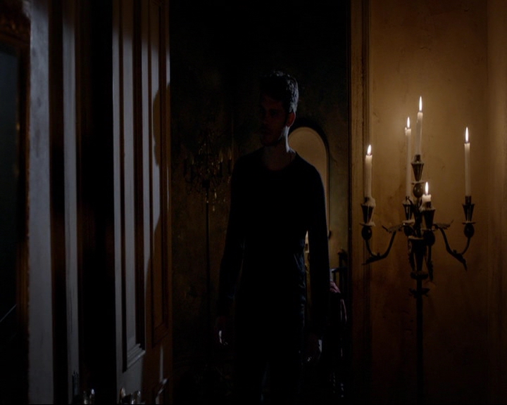 VampireDiaries-dot-nl_TheOriginals4x05IHearYouKnocking0130.jpg