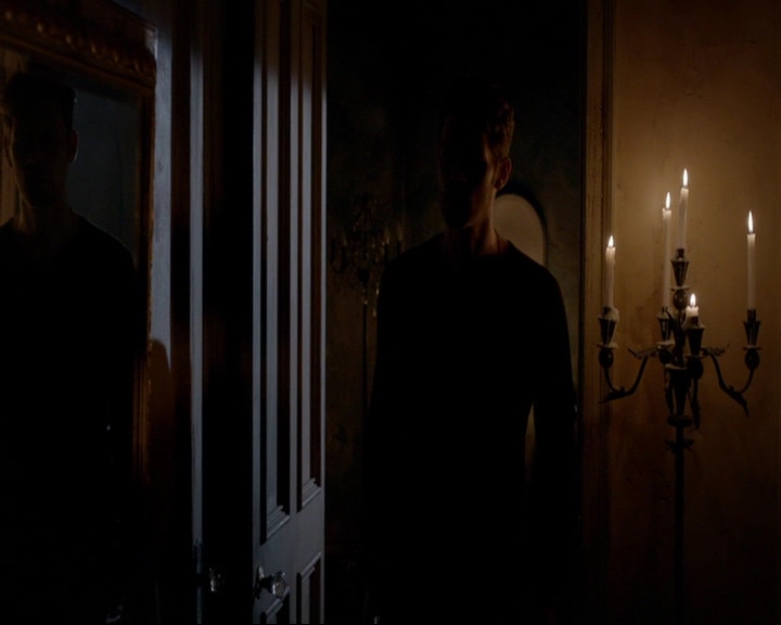 VampireDiaries-dot-nl_TheOriginals4x05IHearYouKnocking0132.jpg