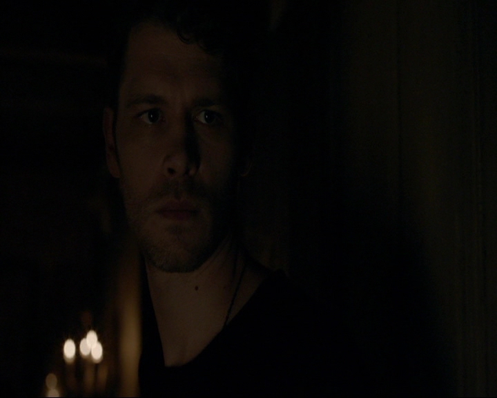 VampireDiaries-dot-nl_TheOriginals4x05IHearYouKnocking0150.jpg