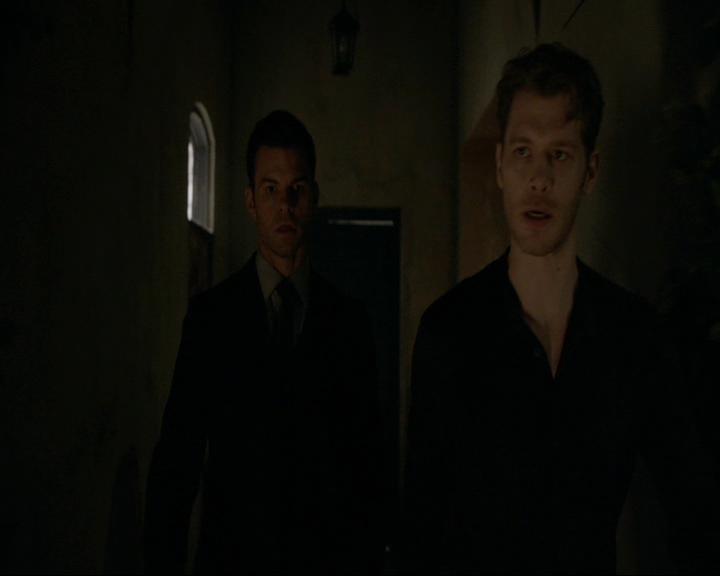 VampireDiaries-dot-nl_TheOriginals4x05IHearYouKnocking0274.jpg