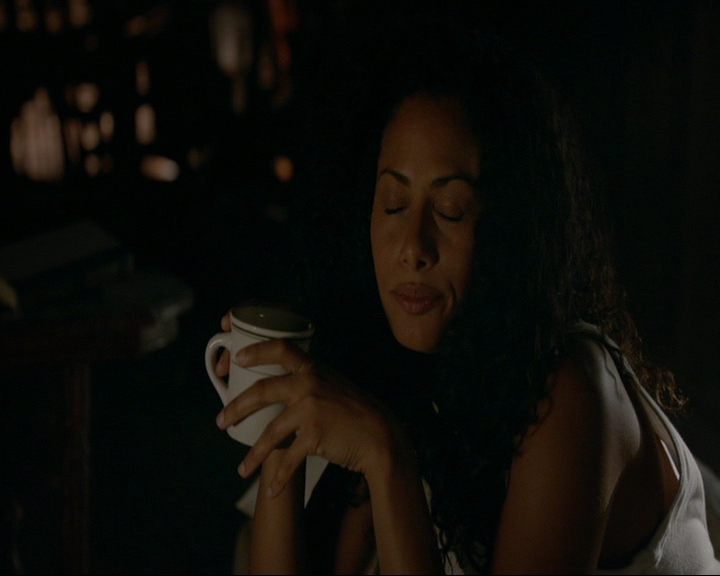 VampireDiaries-dot-nl_TheOriginals4x05IHearYouKnocking0324.jpg VampireDiaries-dot-nl_TheOriginals4x05IHearYouKnocking0324.jpg