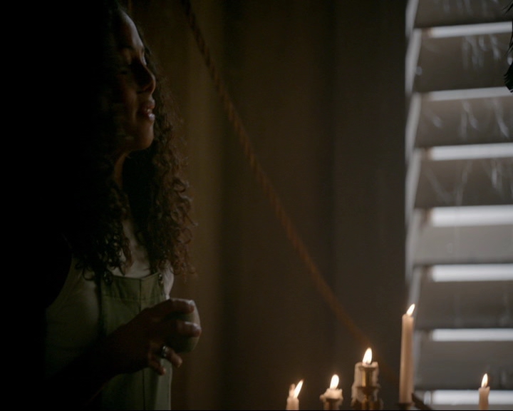 VampireDiaries-dot-nl_TheOriginals4x05IHearYouKnocking0355.jpg