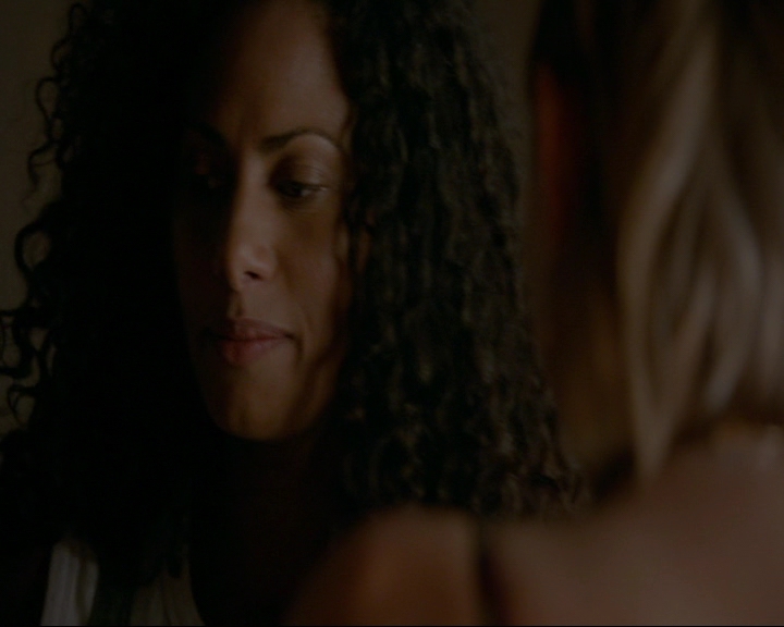 VampireDiaries-dot-nl_TheOriginals4x05IHearYouKnocking0407.jpg