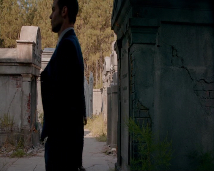 VampireDiaries-dot-nl_TheOriginals4x05IHearYouKnocking0450.jpg