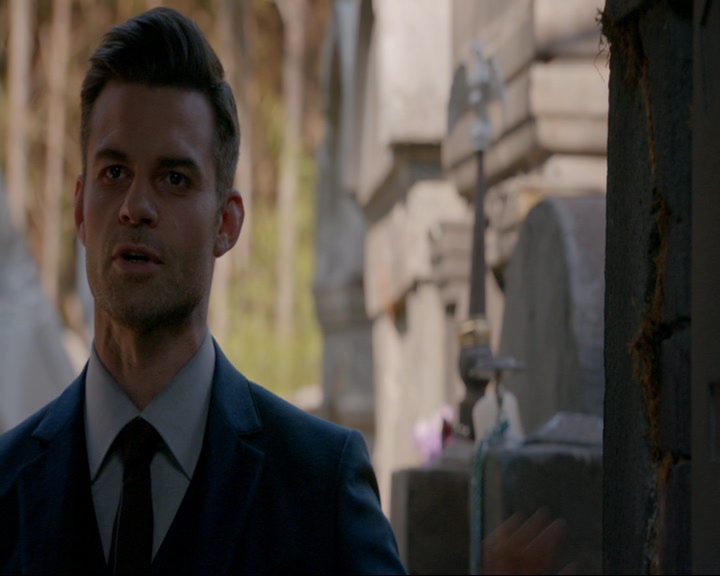 VampireDiaries-dot-nl_TheOriginals4x05IHearYouKnocking0483.jpg