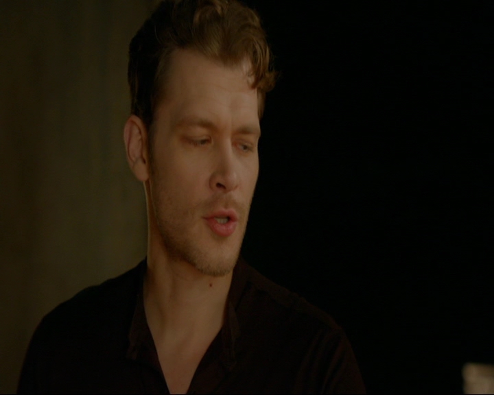 VampireDiaries-dot-nl_TheOriginals4x05IHearYouKnocking0531.jpg