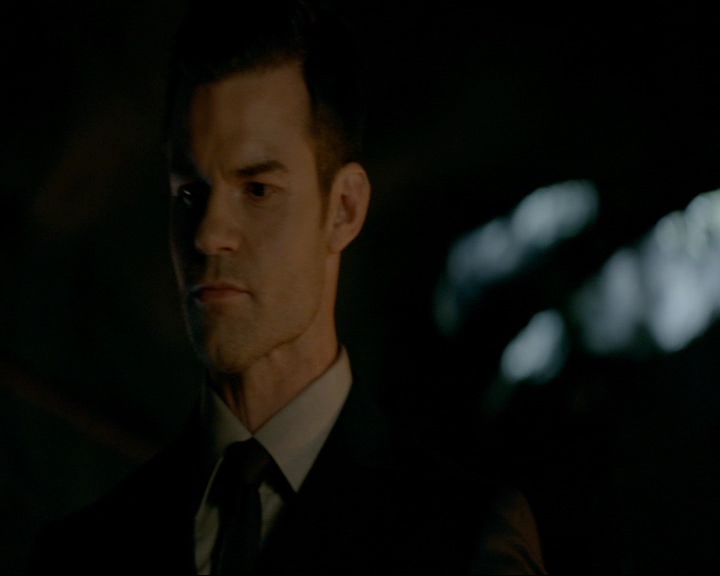 VampireDiaries-dot-nl_TheOriginals4x05IHearYouKnocking2185.jpg